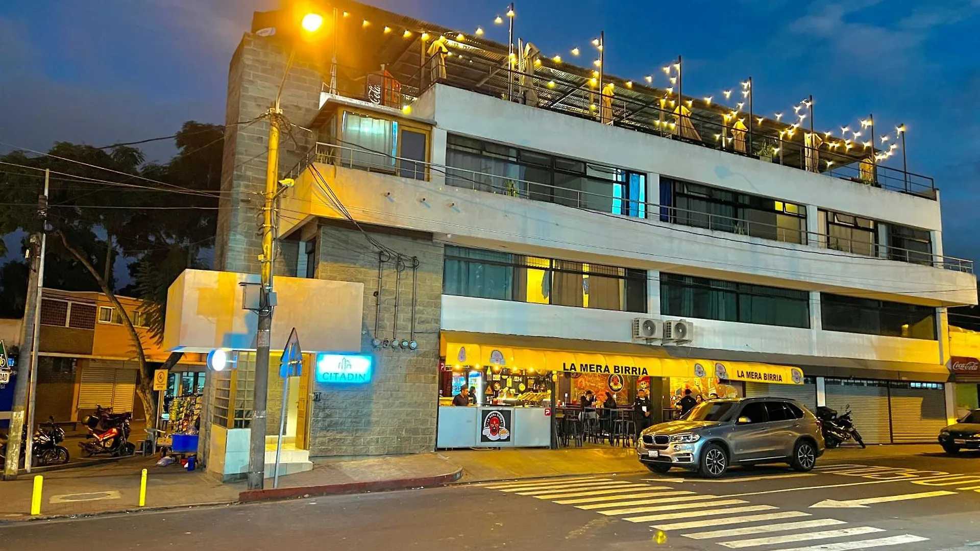 Hotel Citadin Zona 4 contacts